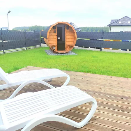 Prázdninový dům Laura 70qm Bis 5 Gaeste Mit Fass-sauna, Whirlpool April Bis Oktober, 75qm Terrasse Und Eingezaeunten Garten Haustiere Willkommen