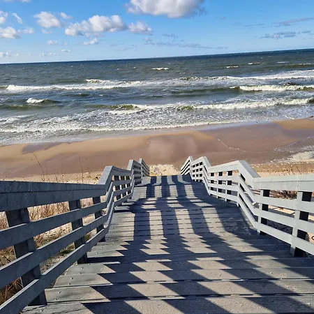 Laura 70qm Bis 5 Gaeste Mit Fass-sauna, Whirlpool April Bis Oktober, 75qm Terrasse Und Eingezaeunten Garten Haustiere Willkommen Nyaraló *