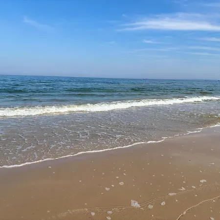 Laura 70qm Bis 5 Gaeste Mit Fass-sauna, Whirlpool April Bis Oktober, 75qm Terrasse Und Eingezaeunten Garten Haustiere Willkommen Prázdninový dům Sieroslaw (Kamien)